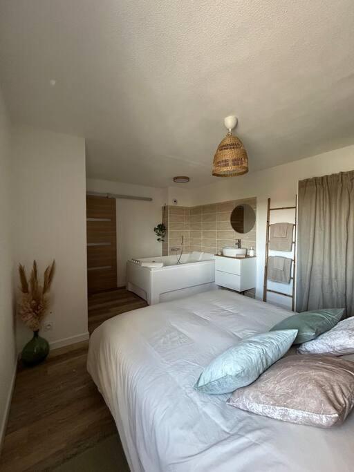 Romantique Room Muret Esterno foto